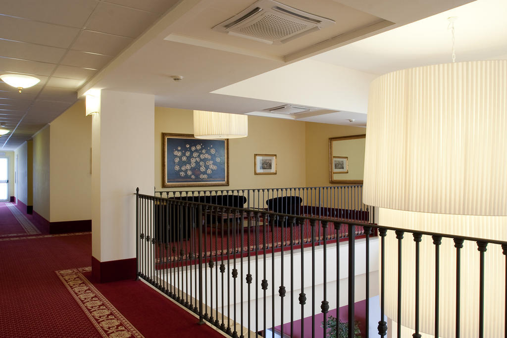 Hotel Maxim アンツォーラ・デッレミーリア エクステリア 写真